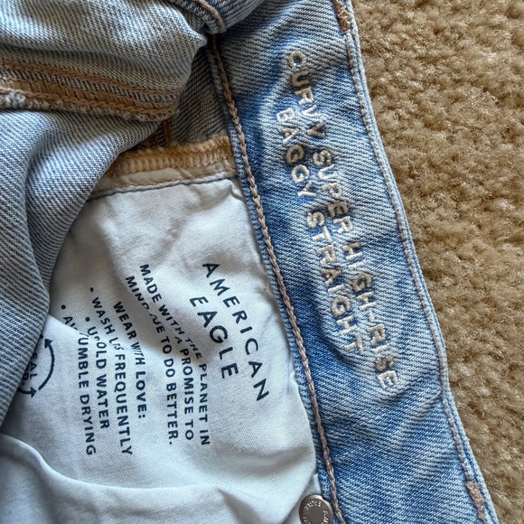 American Eagle jeans - Picture 3 of 3